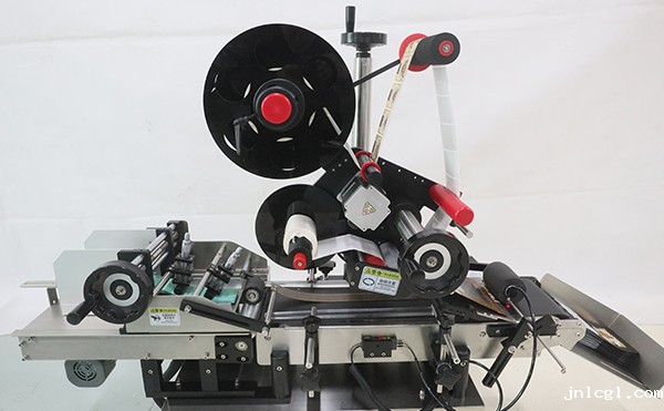 全自动高速分卡贴标,贴标机,平面贴标机